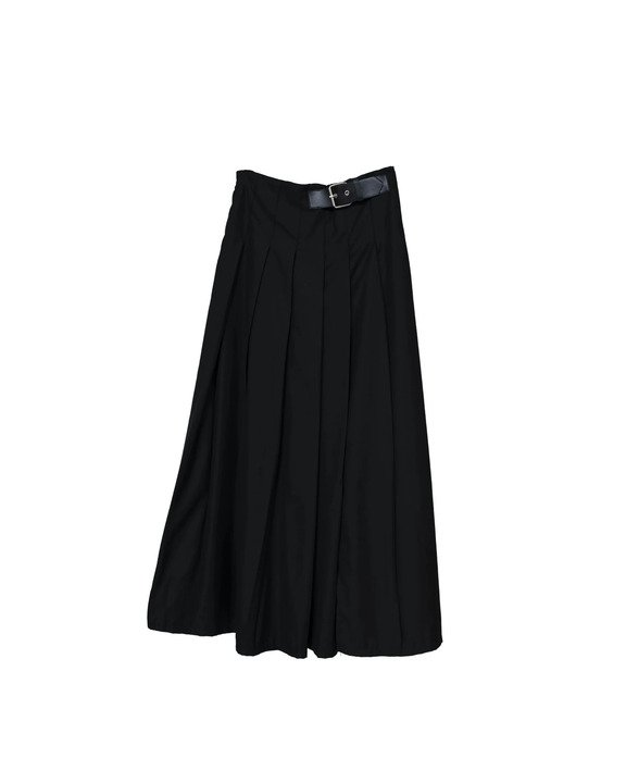 Black Belted Pleated Skirt With High Slit